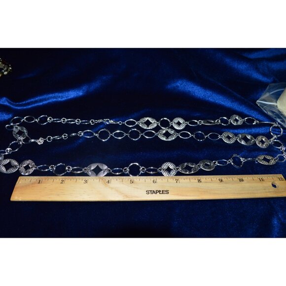 Premier Designs Silver Tone Chain Link Necklace Oval Circular Links Metal - Picture 6 of 6
